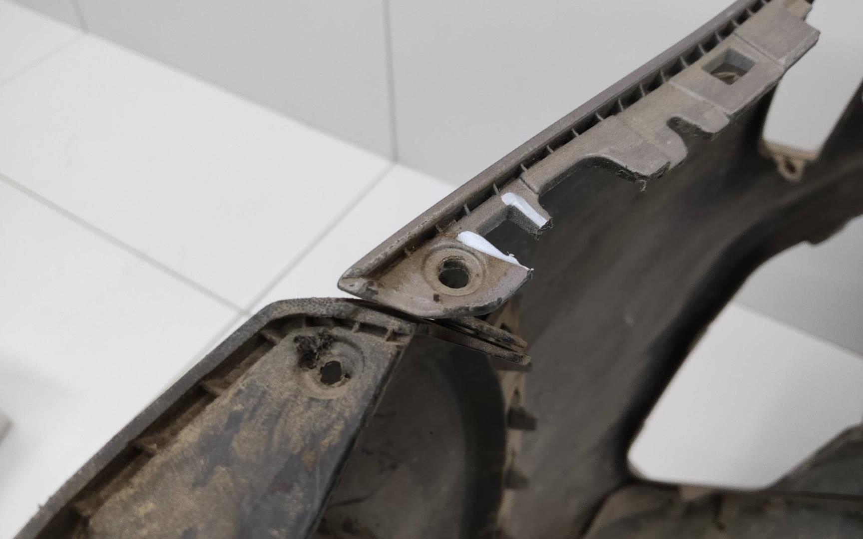 Бампер передний