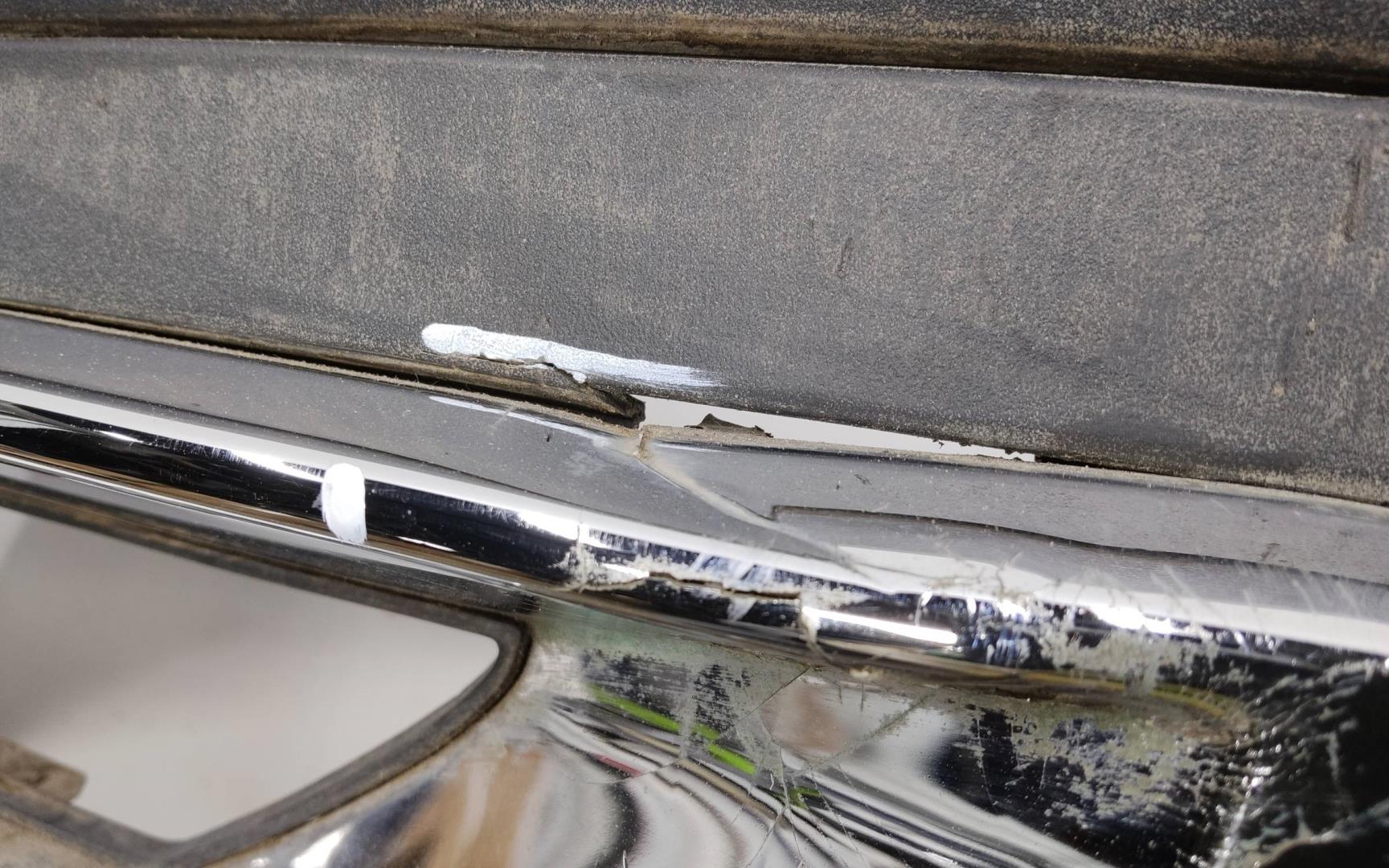 Бампер задний