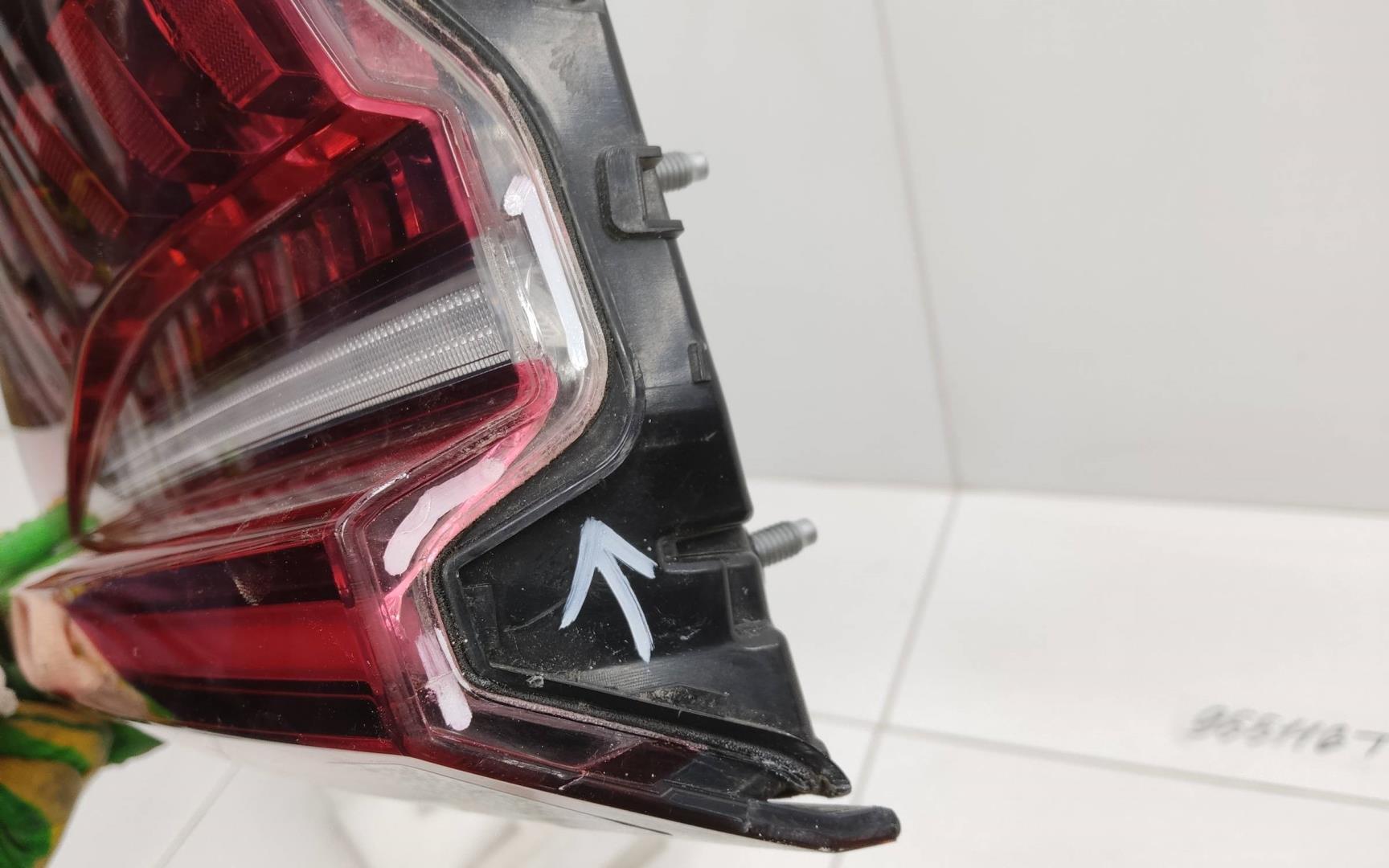 Фонарь задний (стоп сигнал)