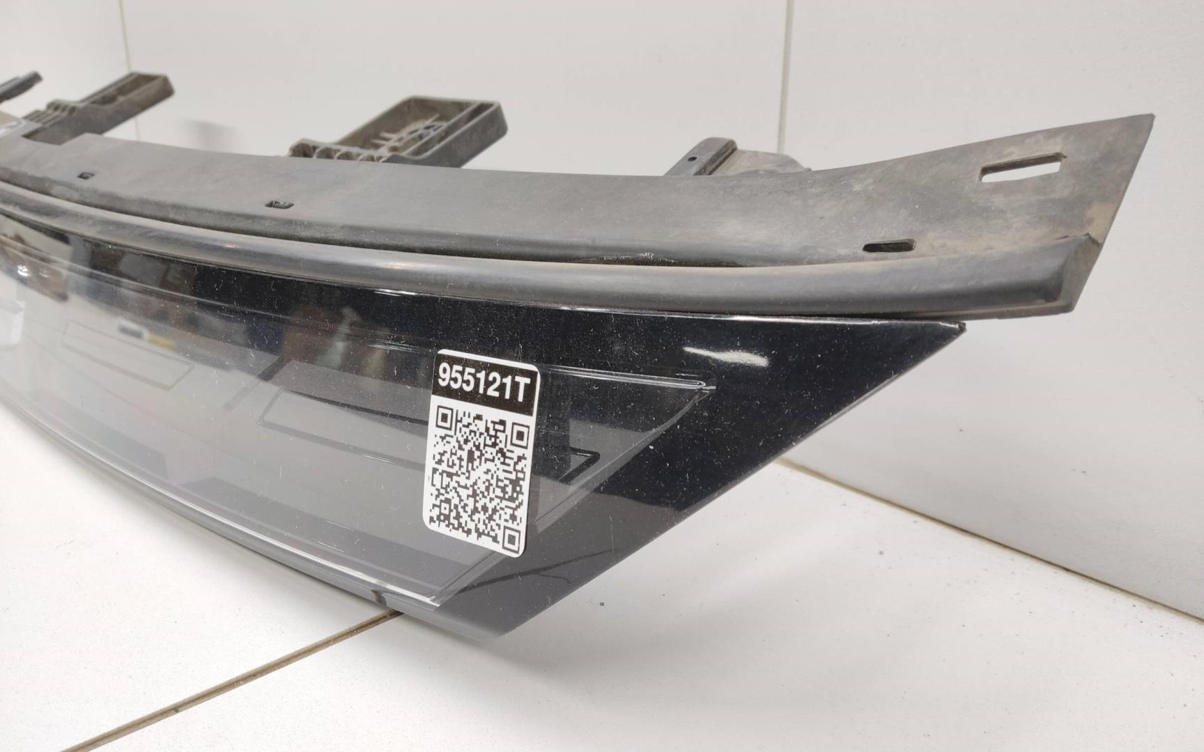 Фара дневного света (ходовые огни)