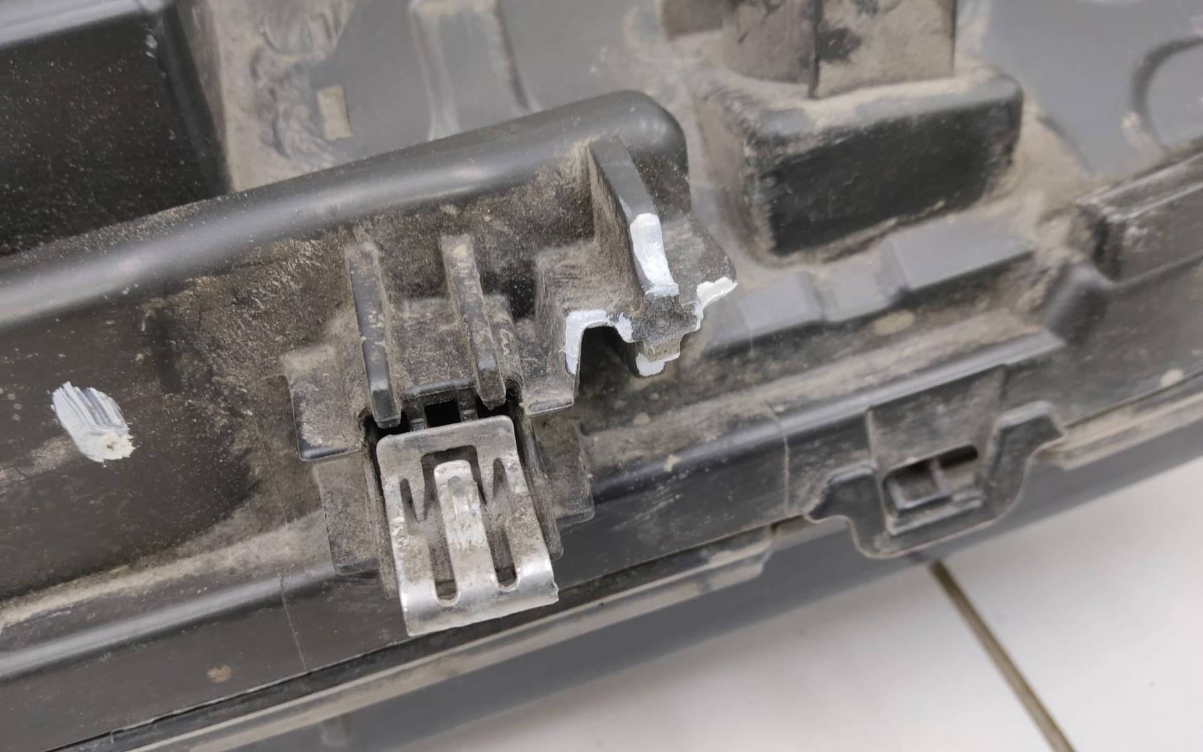 Фара дневного света (ходовые огни)