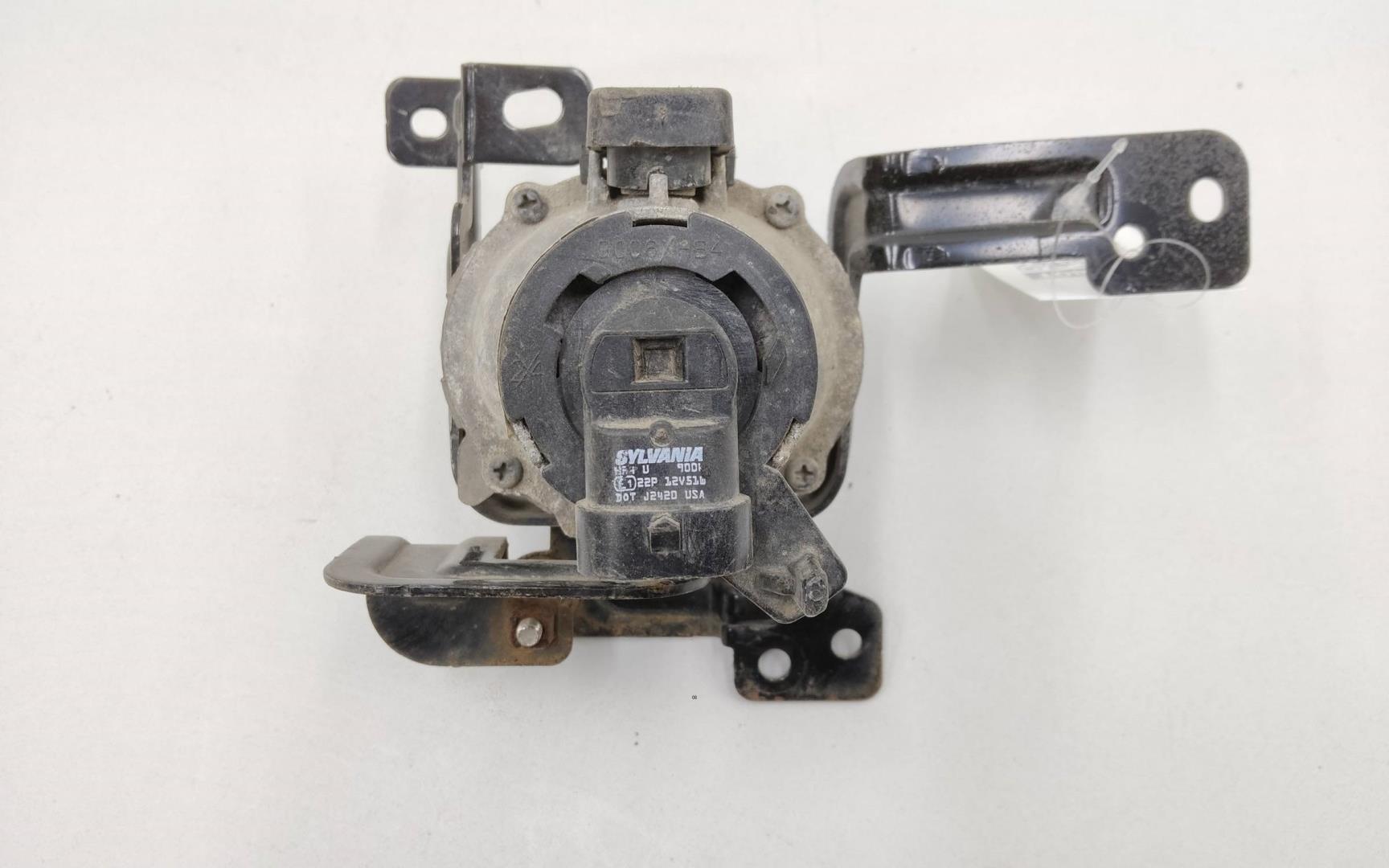 Фара противотуманная правая