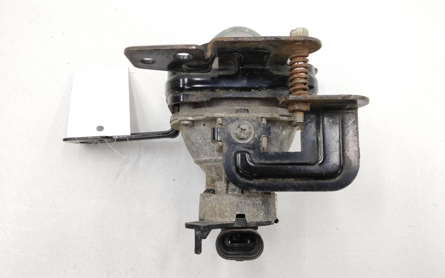 Фара противотуманная правая