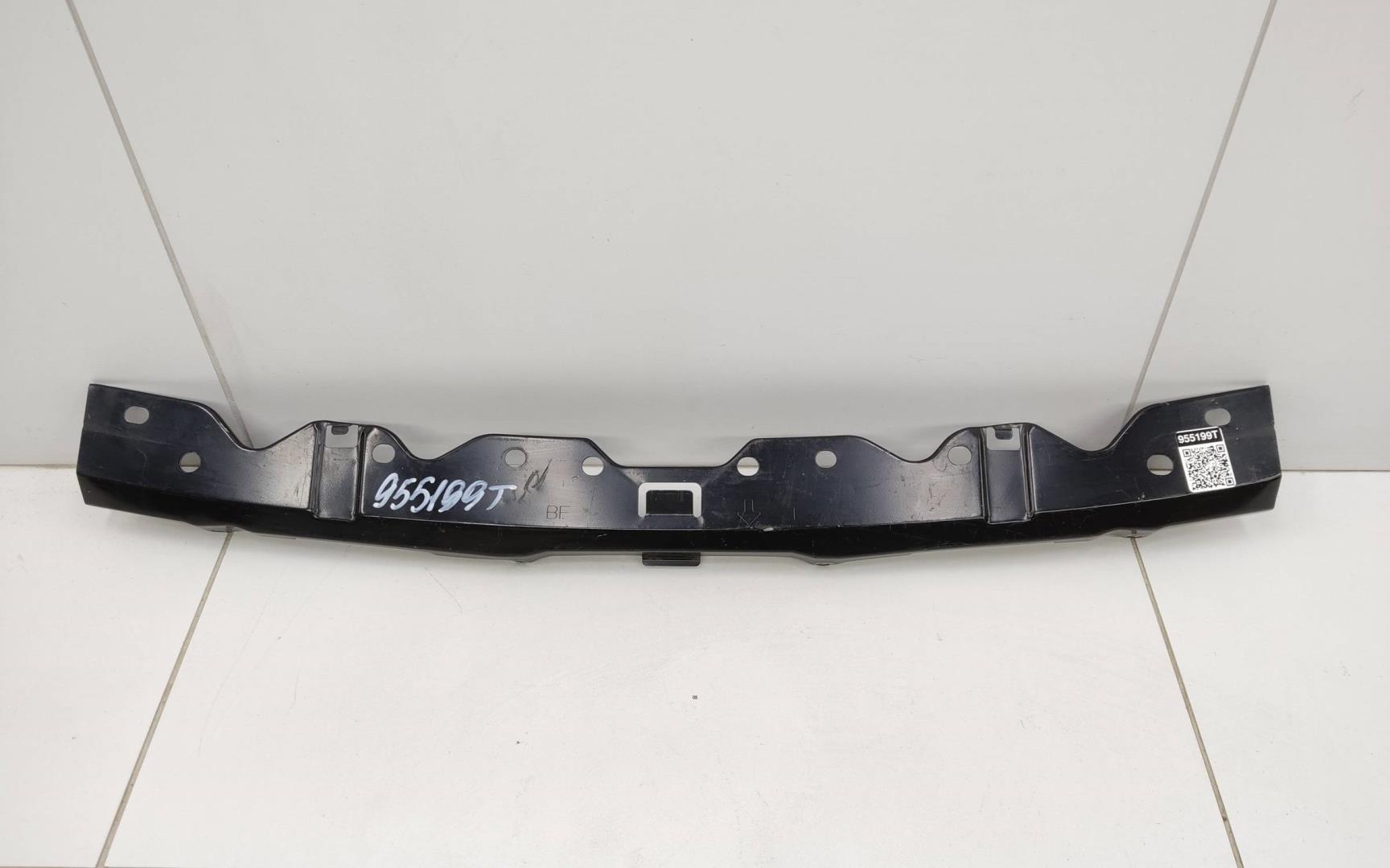 Усилитель переднего бампера