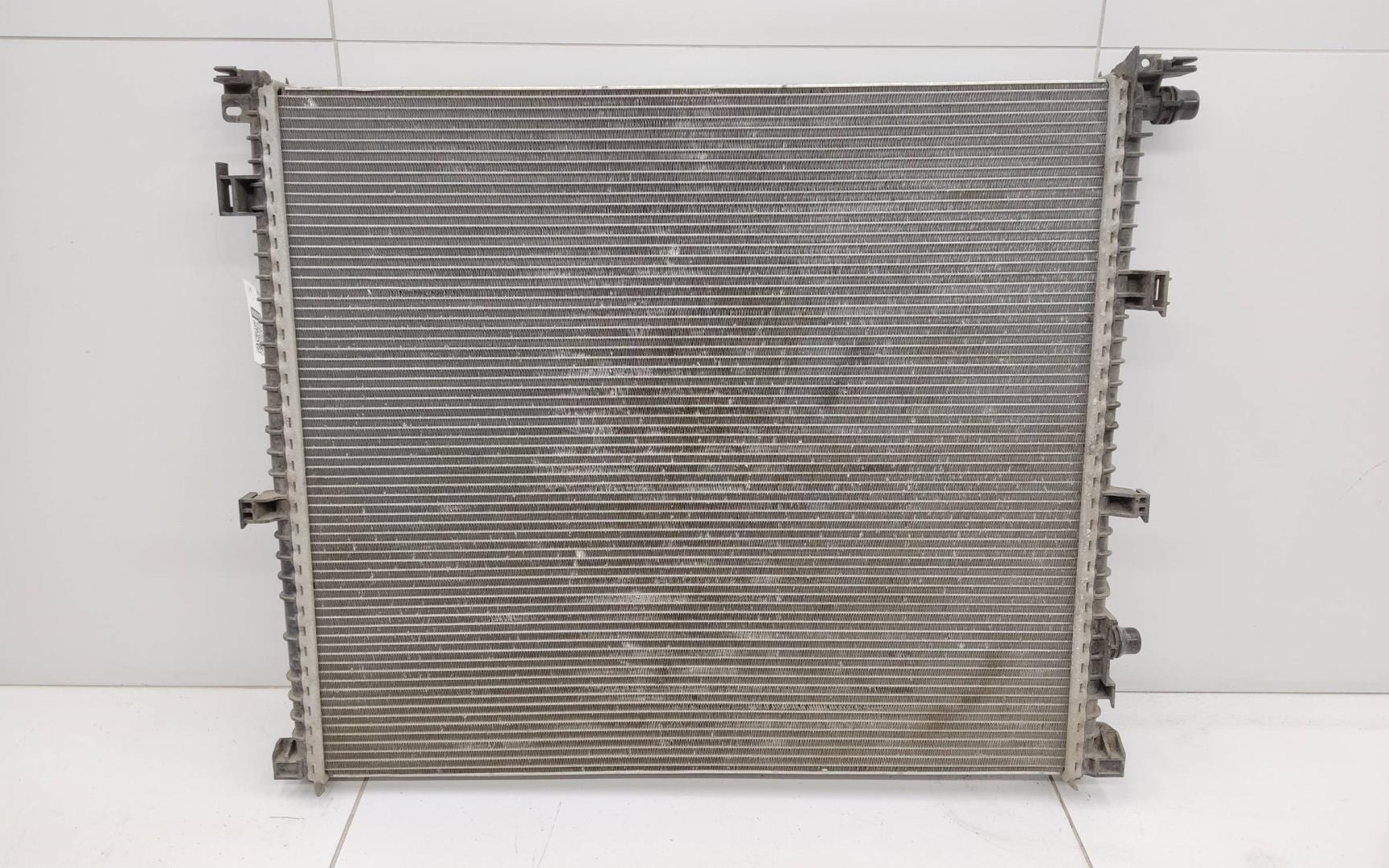 Радиатор охлаждения двигателя дополнительный