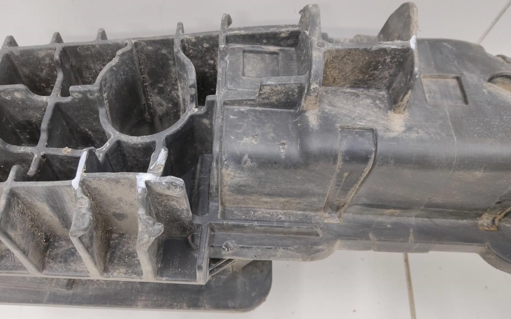 Усилитель заднего бампера