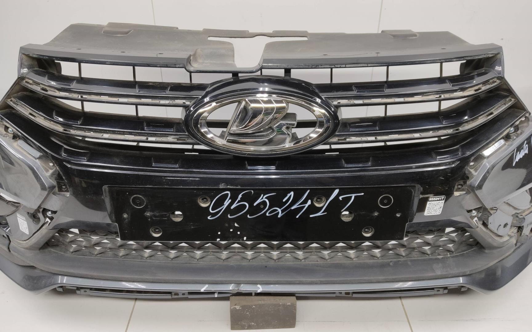 Бампер передний