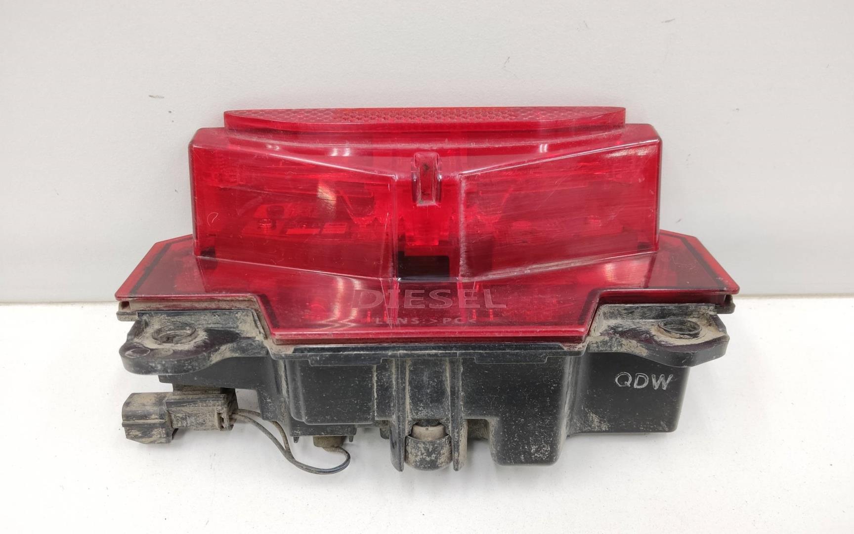 Фонарь задний в бампер