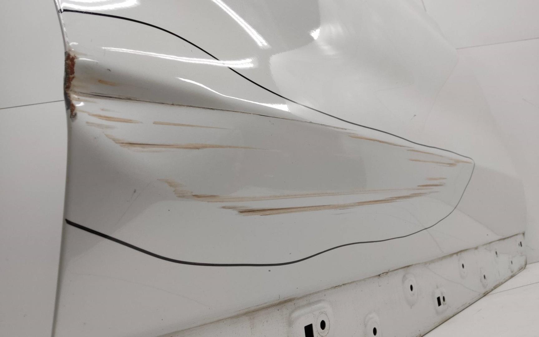 Дверь передняя правая