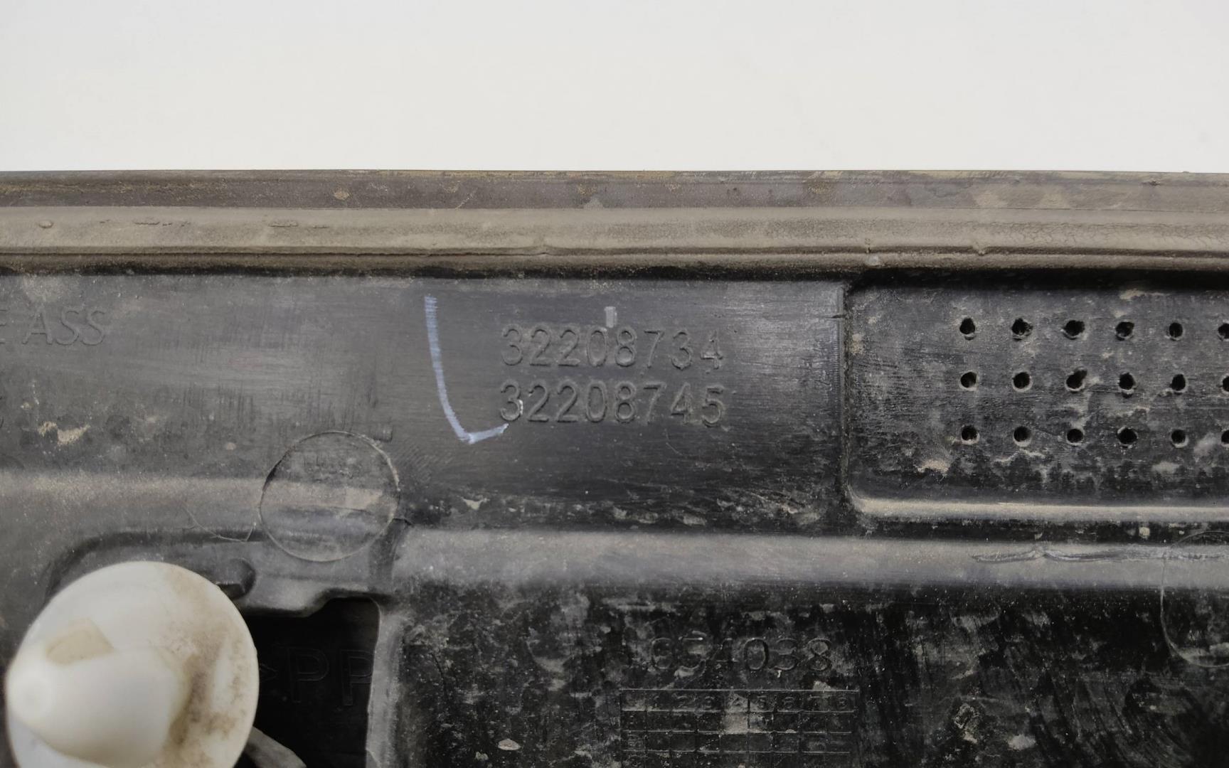 Накладка двери задней правой