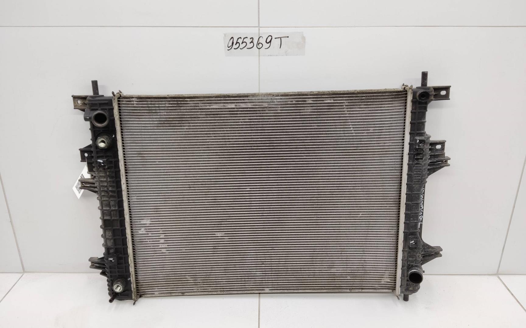 Радиатор охлаждения двигателя основной