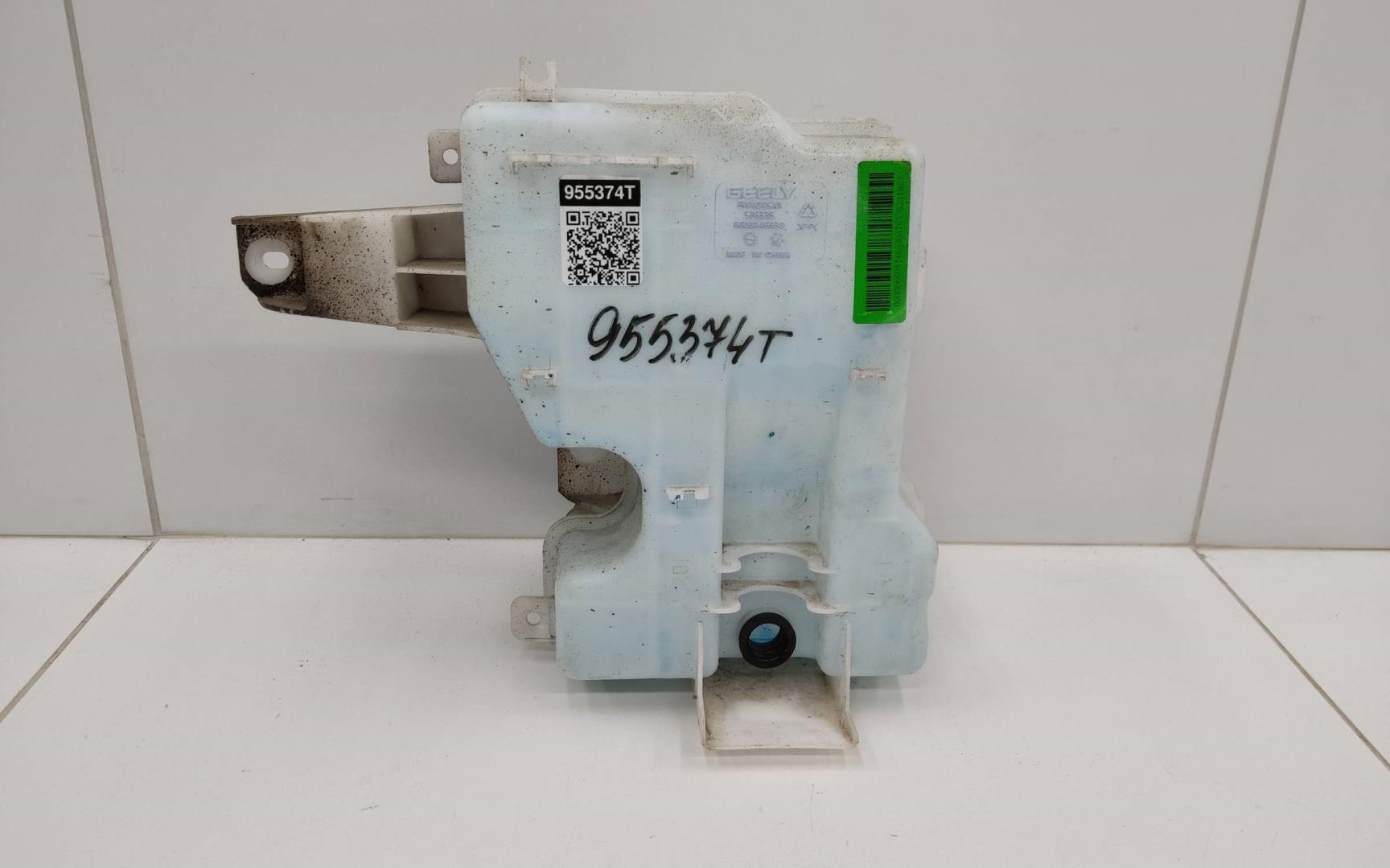 Бачок омывателя лобового стекла