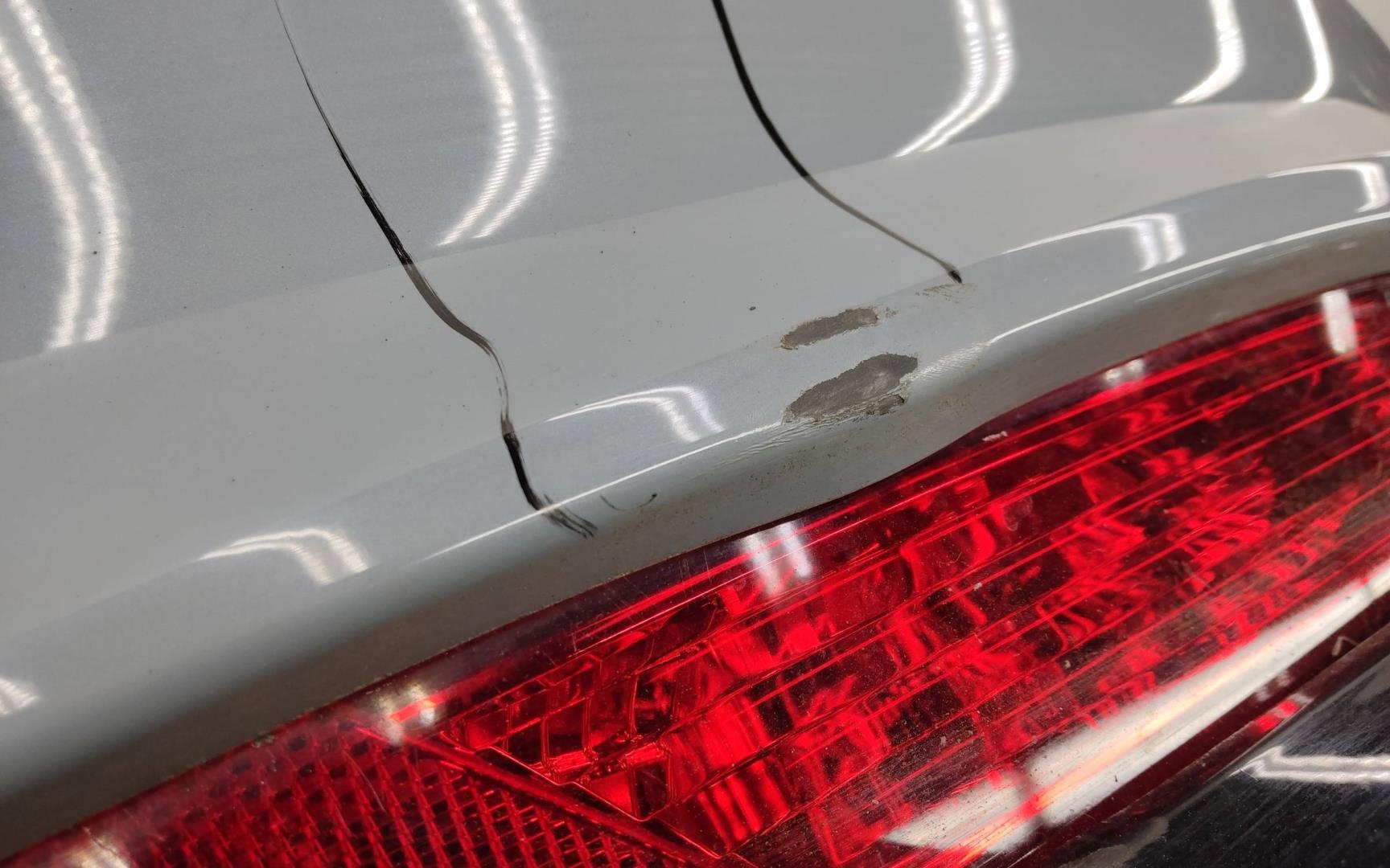 Бампер задний