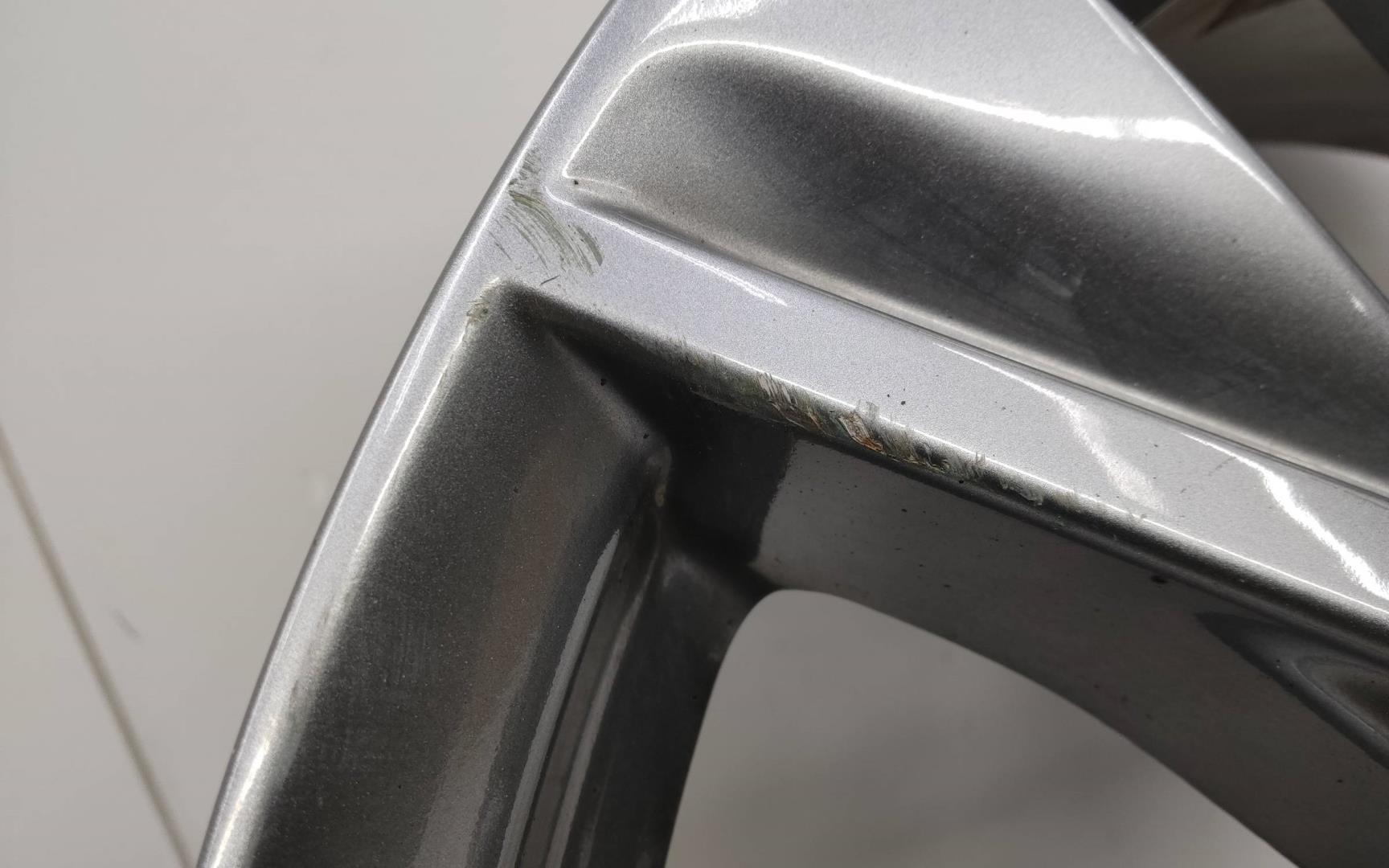 Диск колесный литой легкий сплав