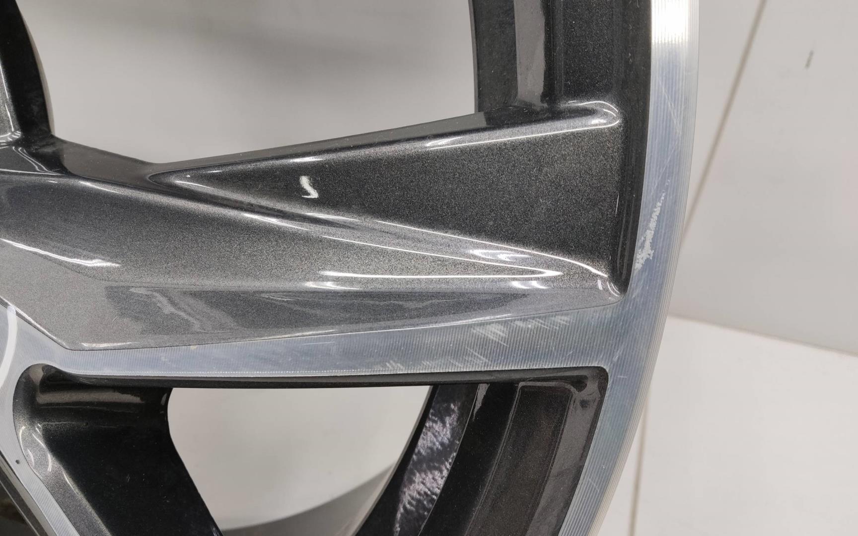 Диск колесный литой легкий сплав