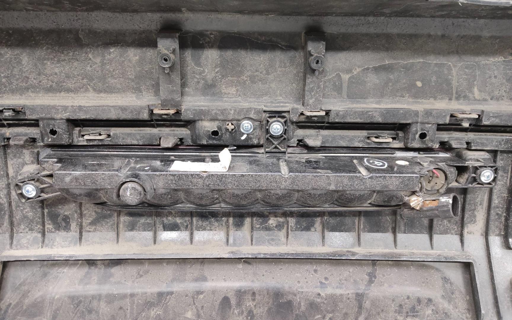 Бампер задний