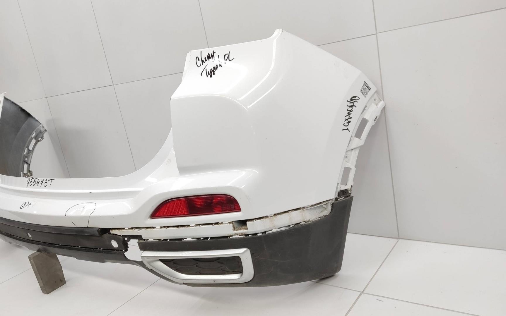 Бампер задний