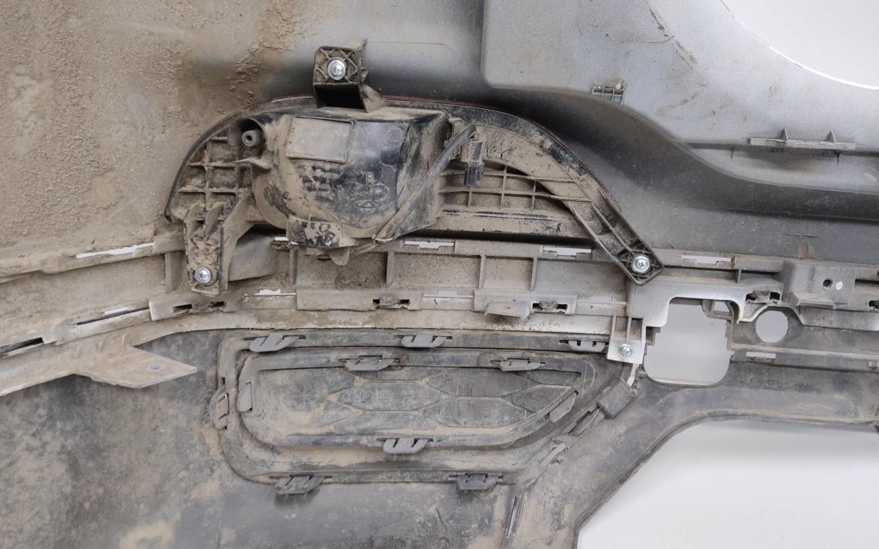 Бампер задний