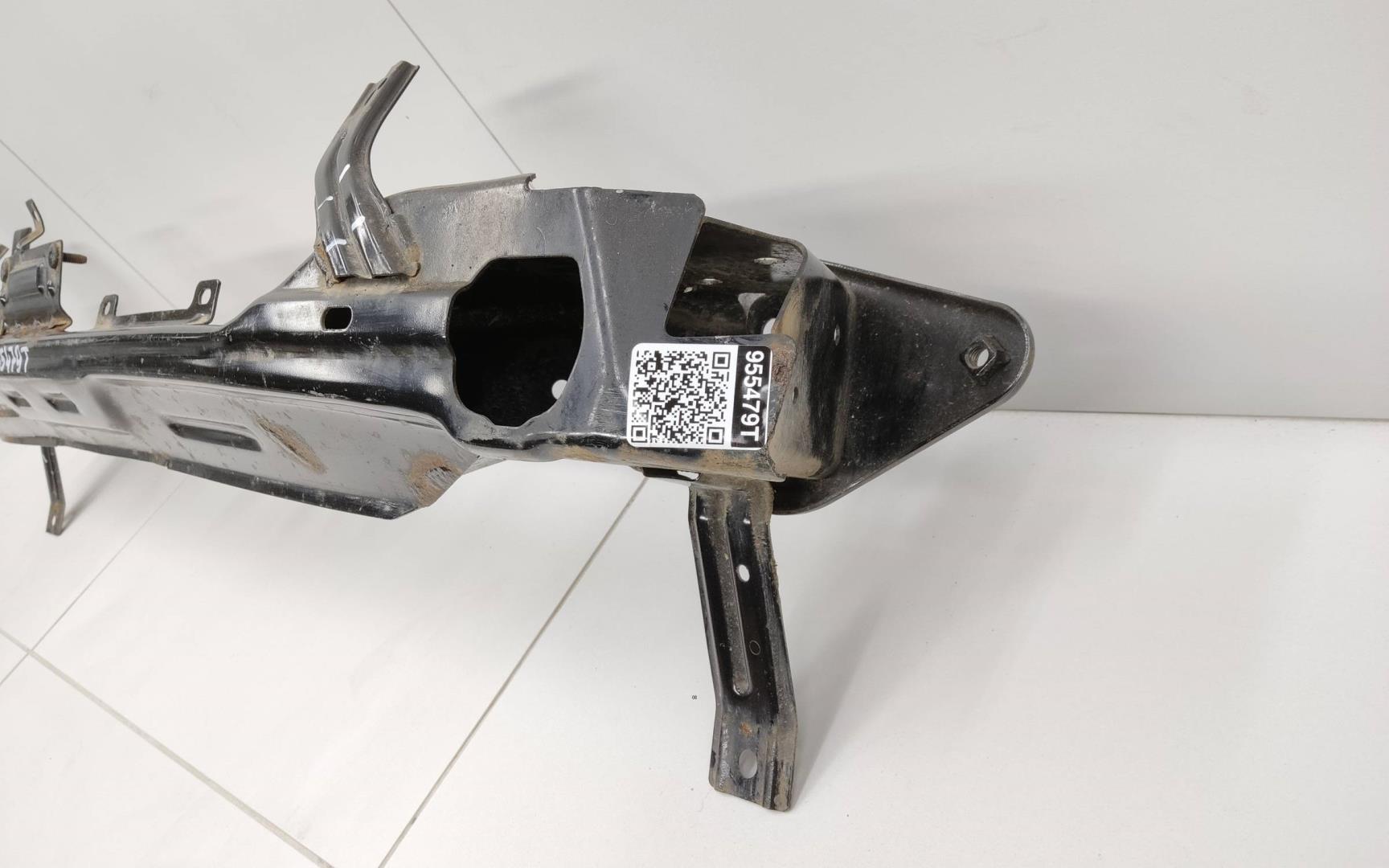 Усилитель заднего бампера