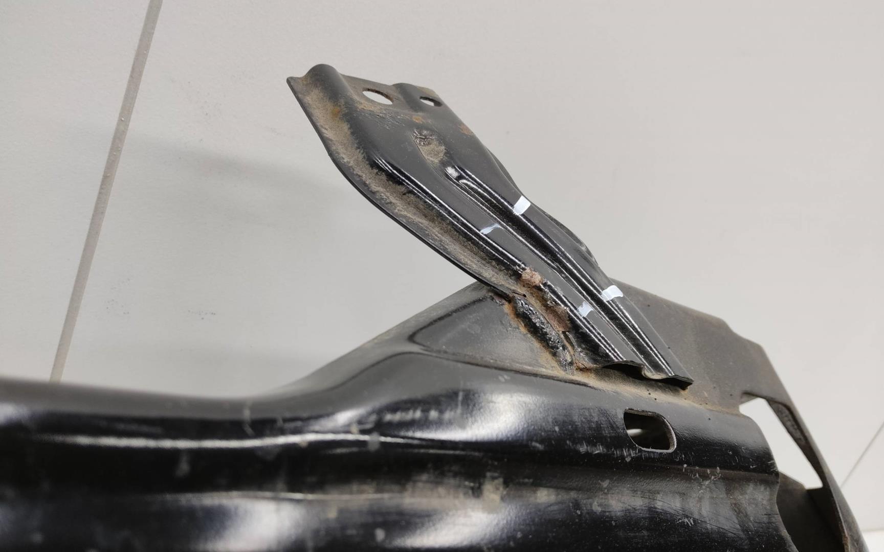 Усилитель заднего бампера