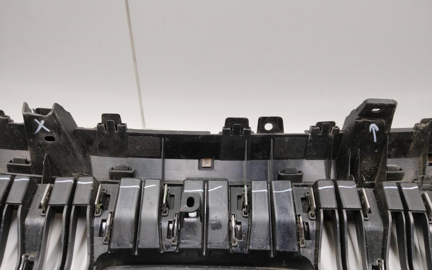 Решетка радиатора