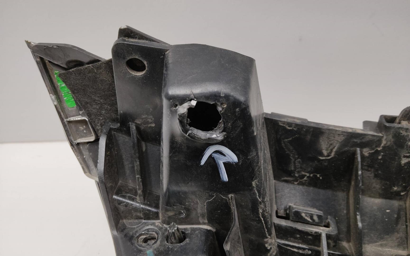 Решетка радиатора