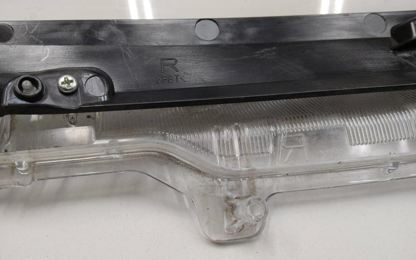 Стекло фары