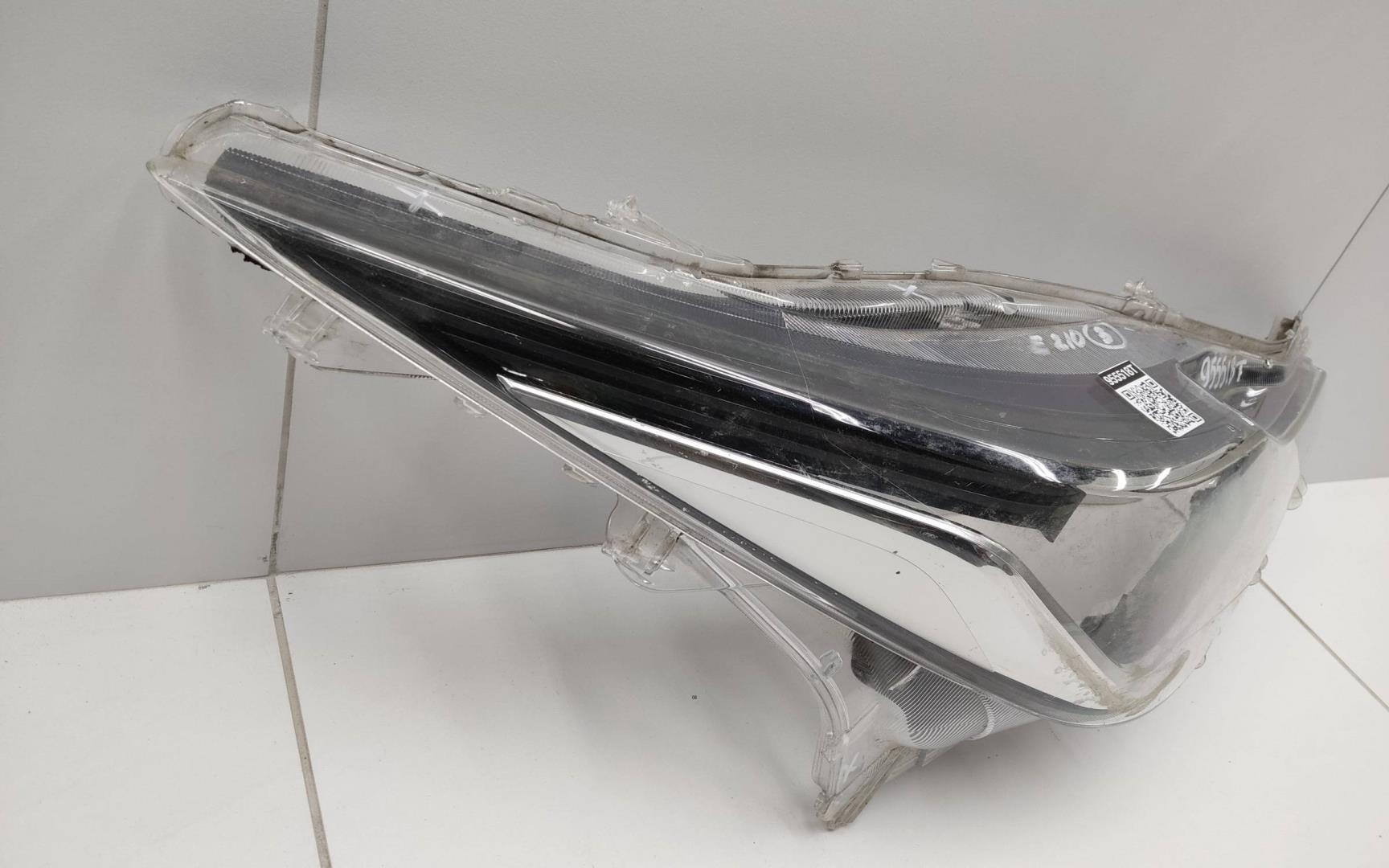 Стекло фары