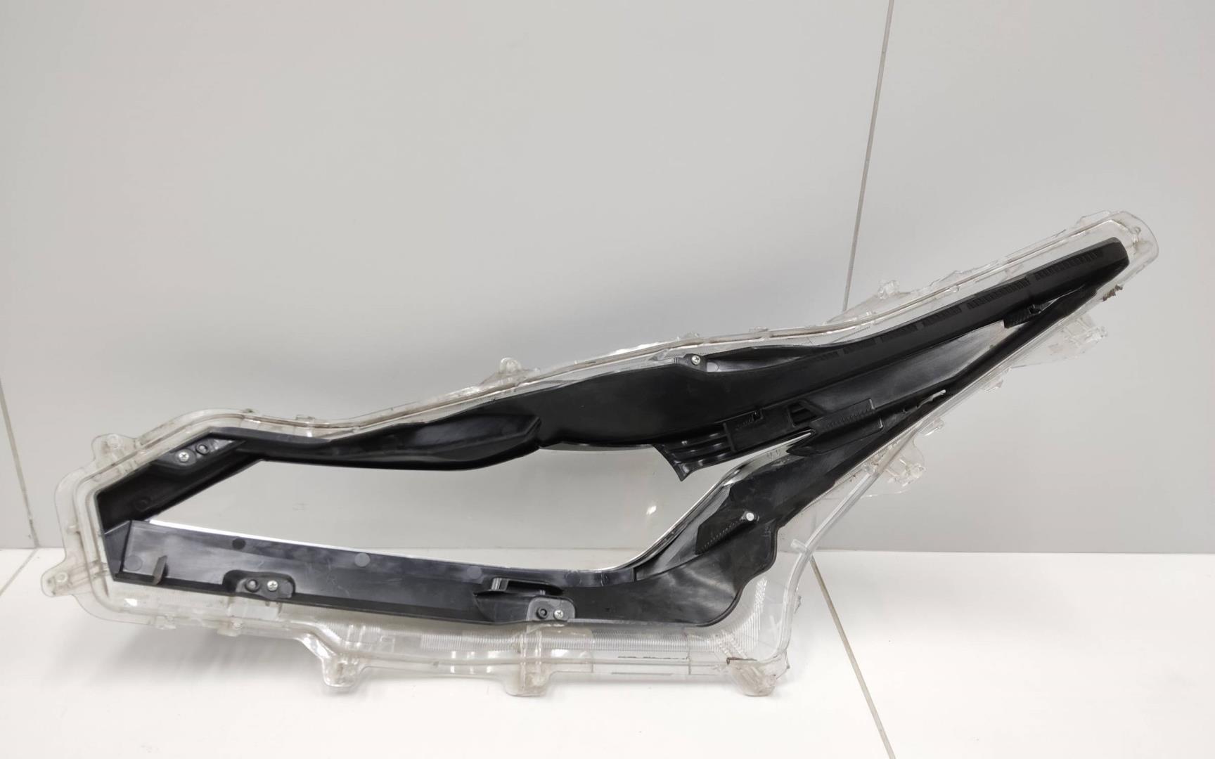 Стекло фары