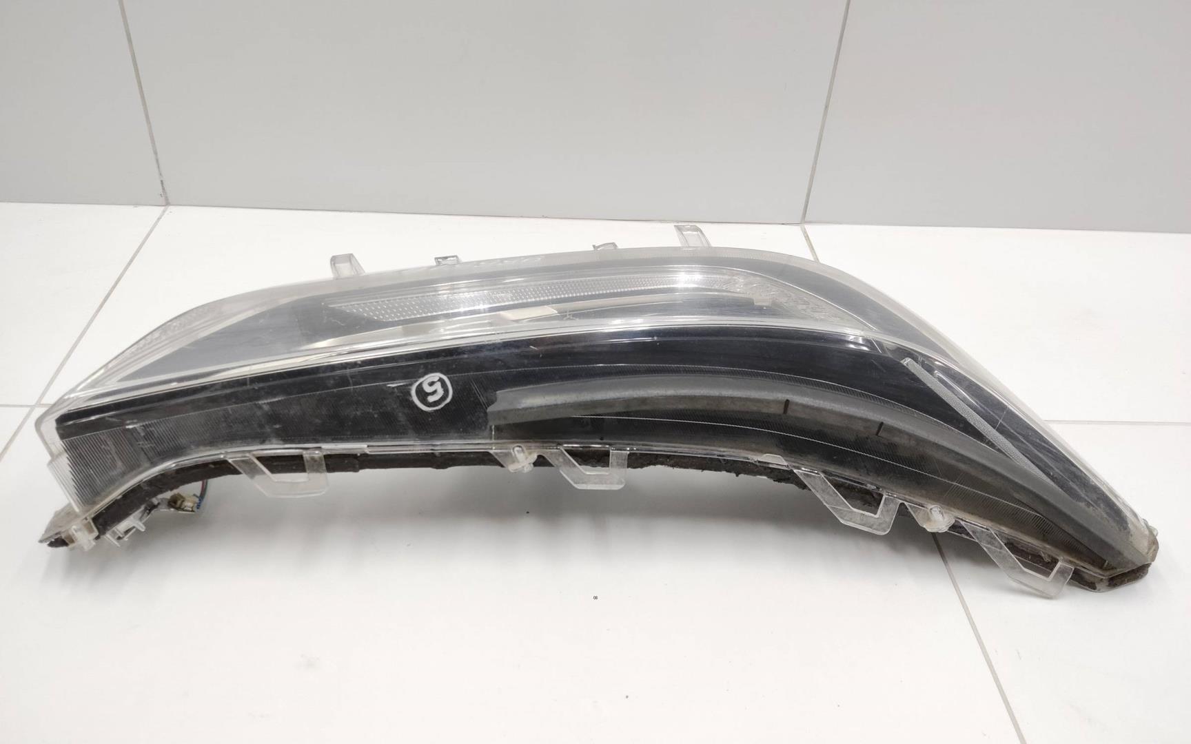 Стекло фары