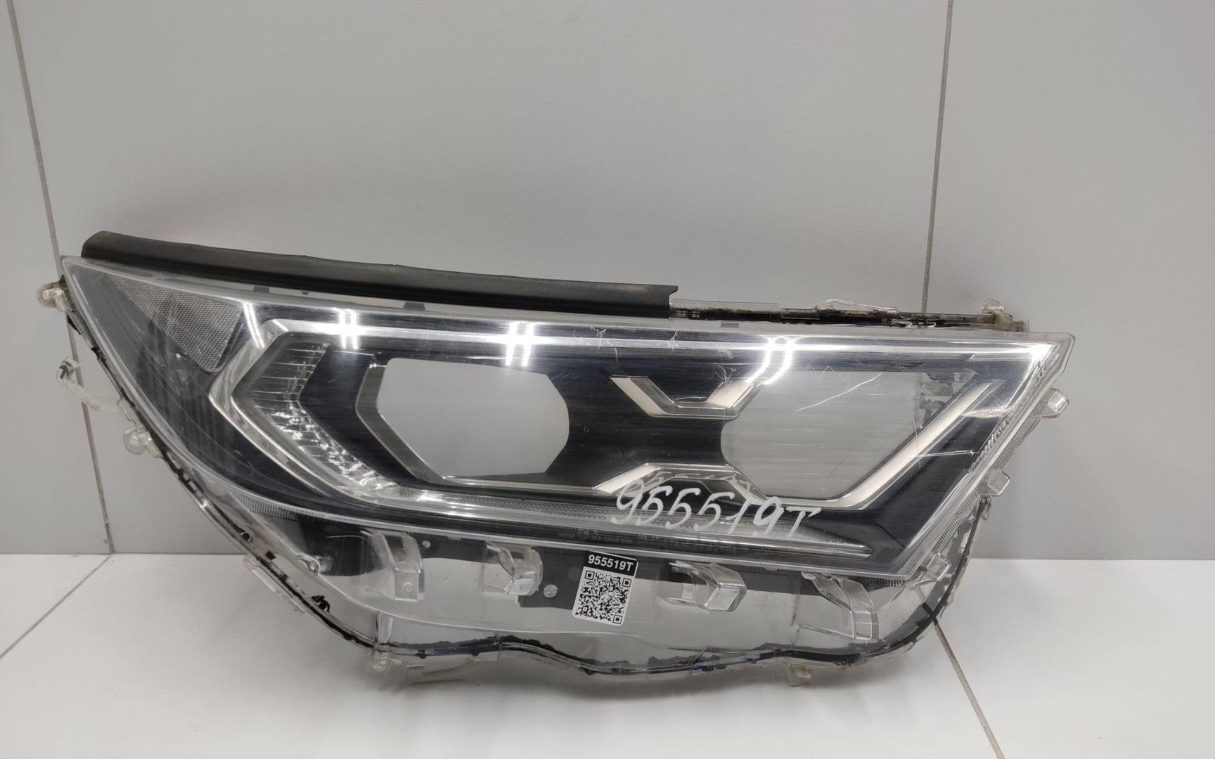 Стекло фары