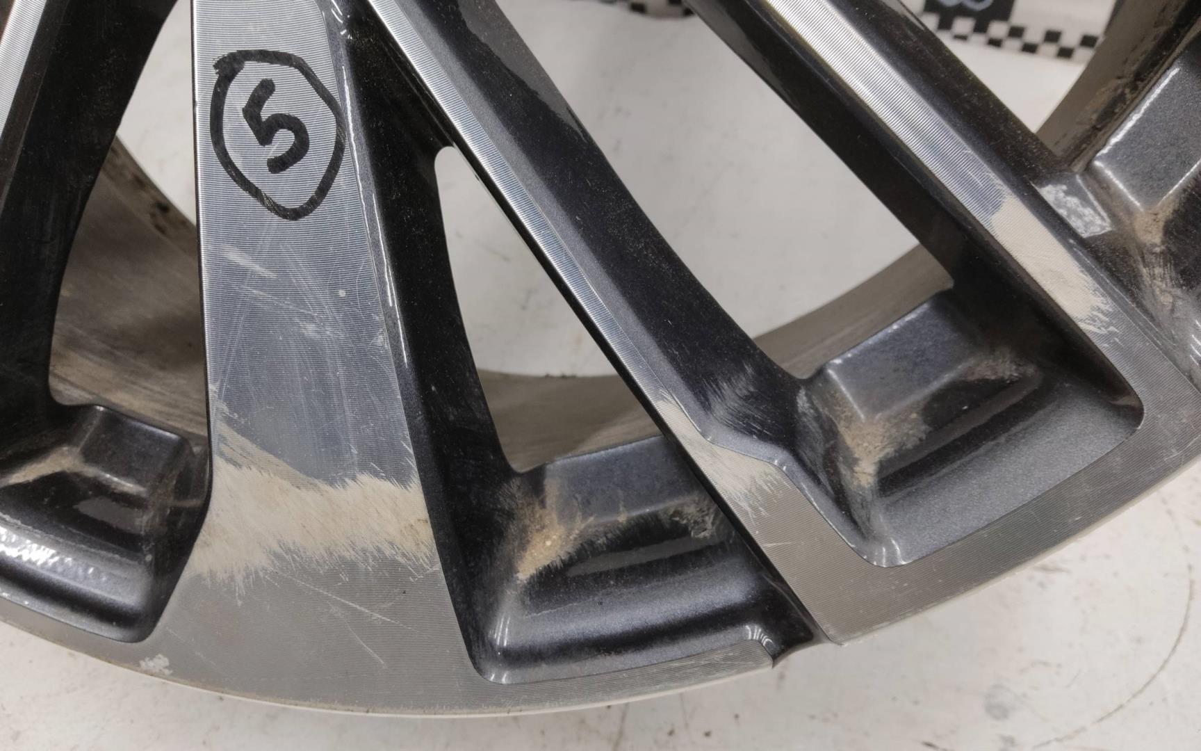 Диск колесный литой легкий сплав