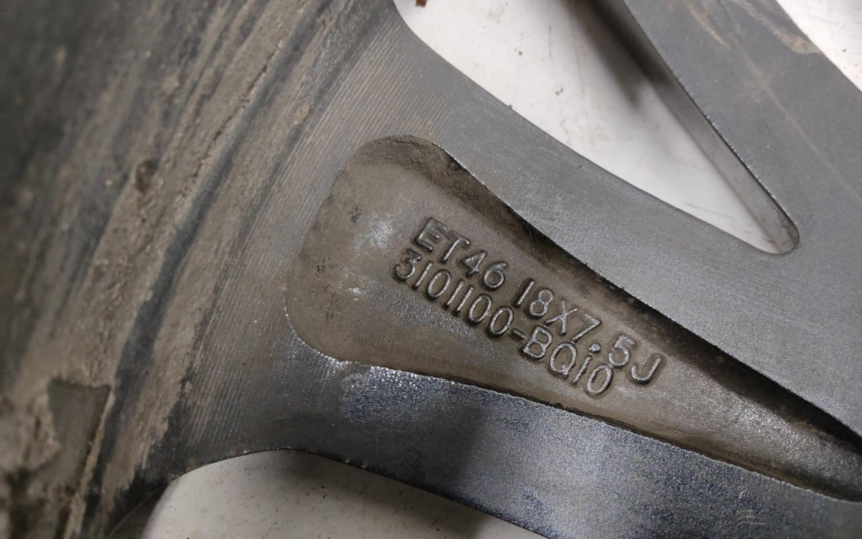 Диск колесный литой легкий сплав