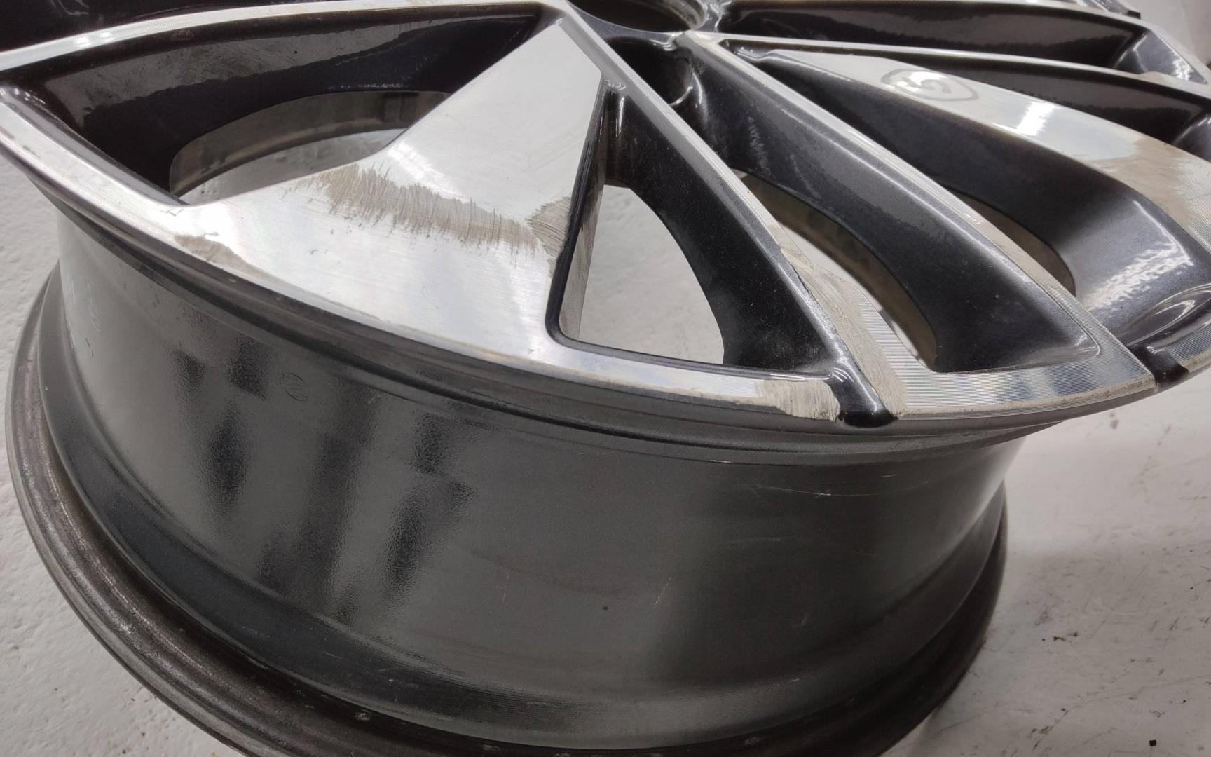 Диск колесный литой легкий сплав