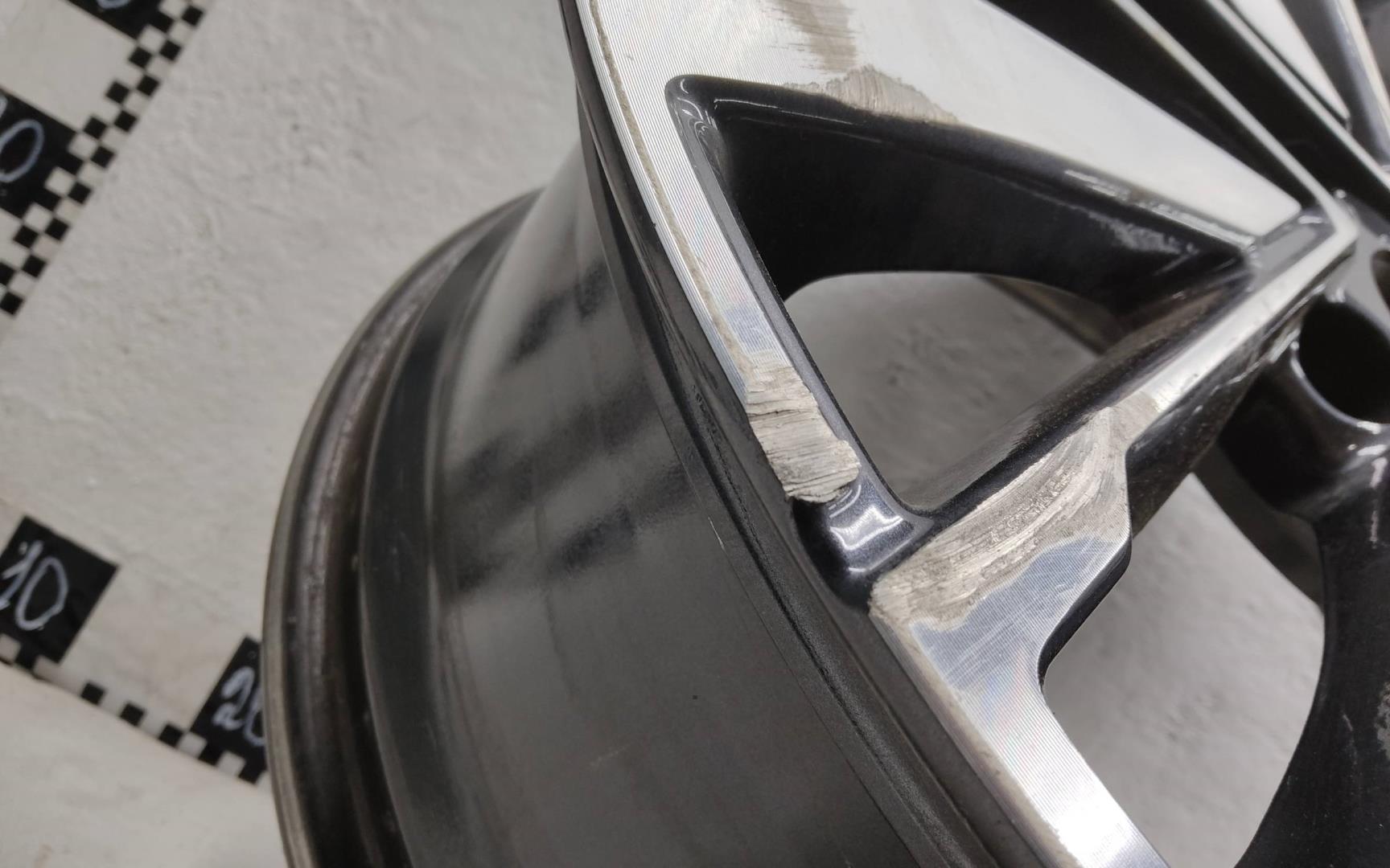 Диск колесный литой легкий сплав