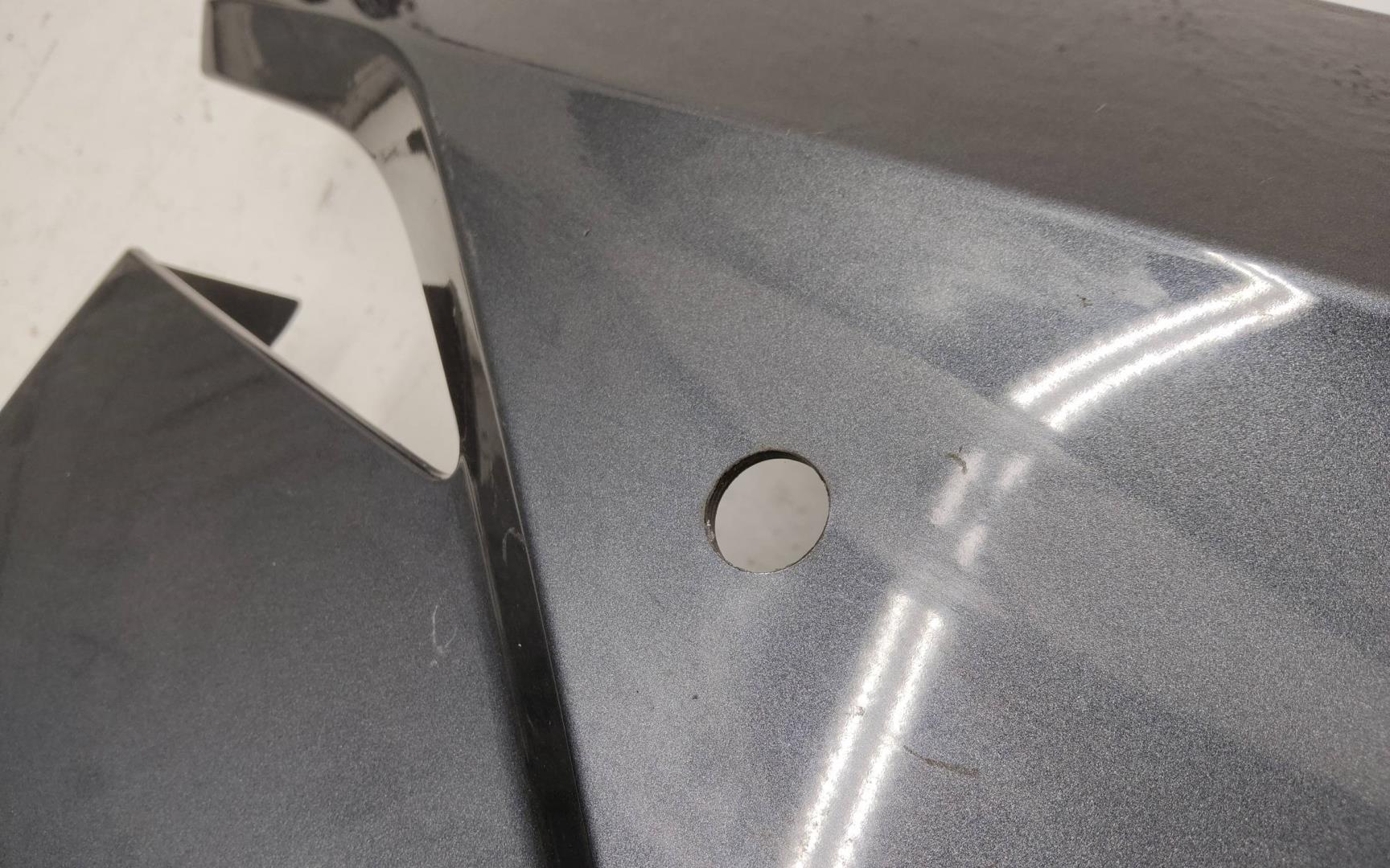 Накладка крышки багажника