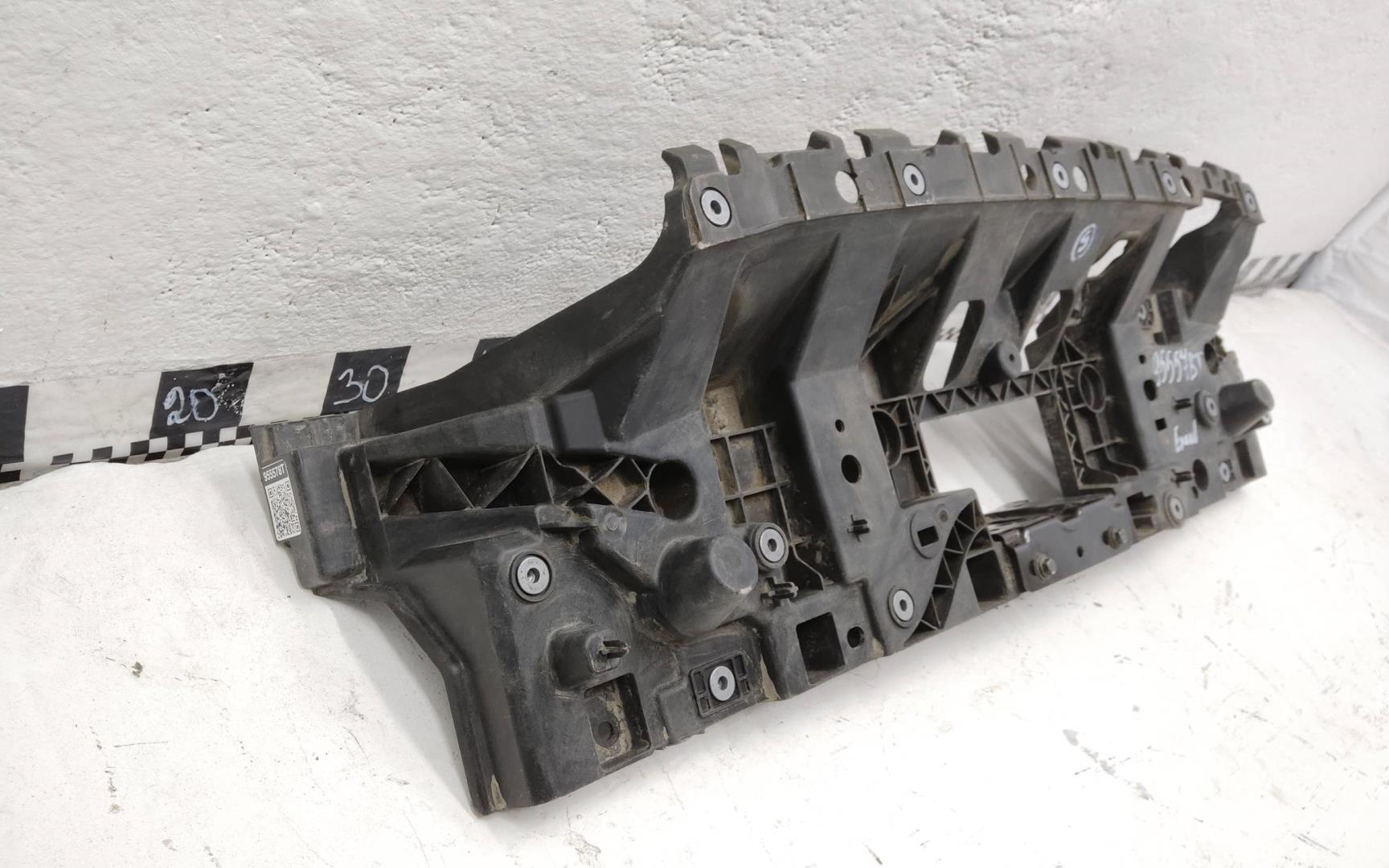 Панель передняя (телевизор)