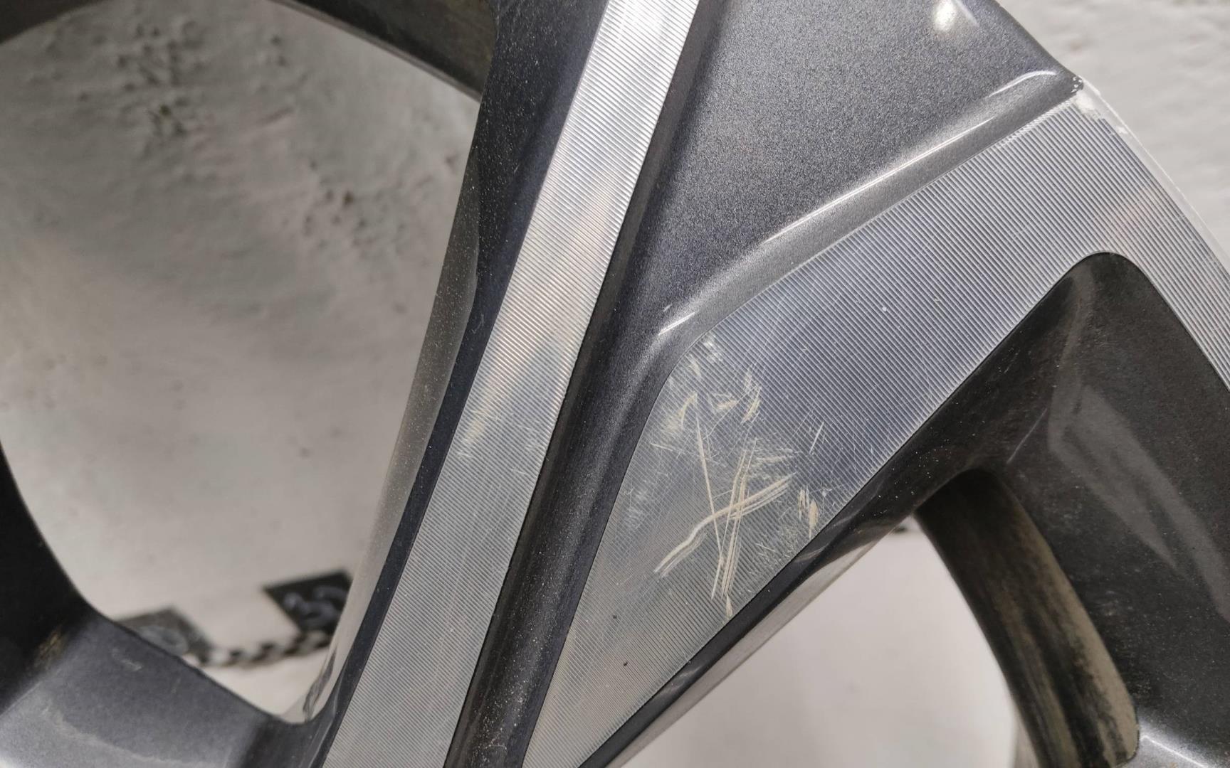 Диск колесный литой легкий сплав