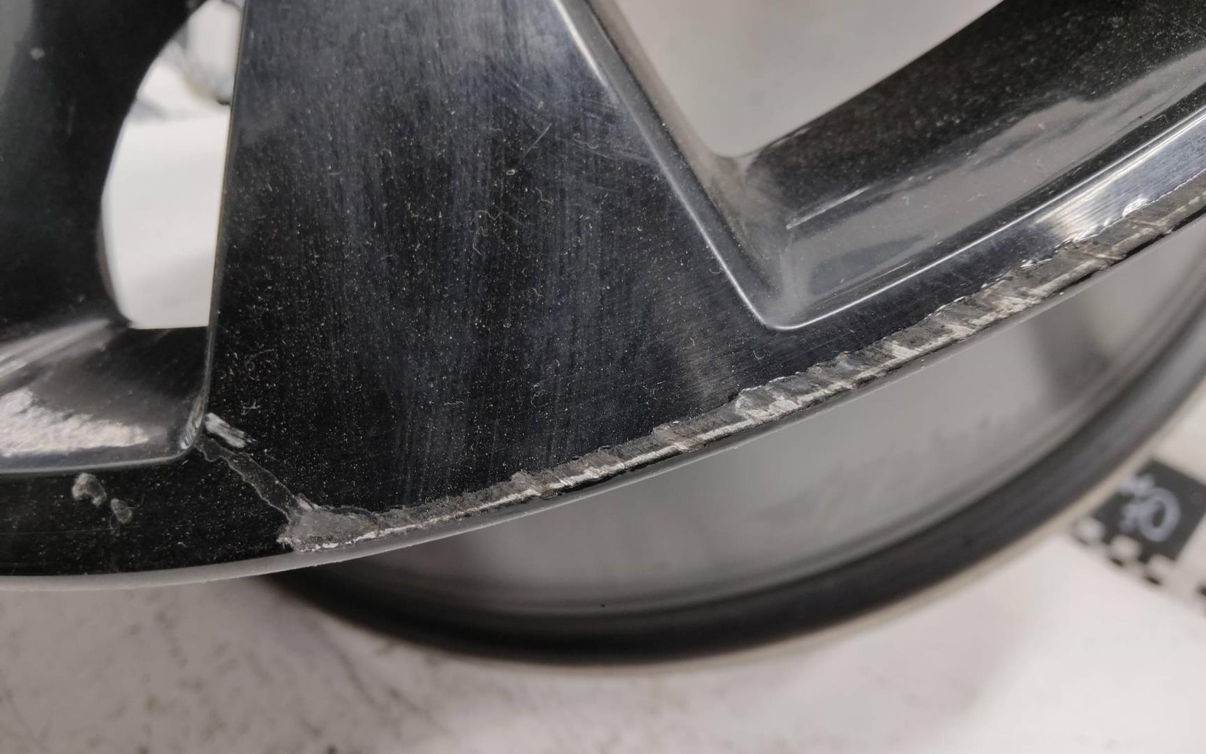 Диск колесный литой легкий сплав