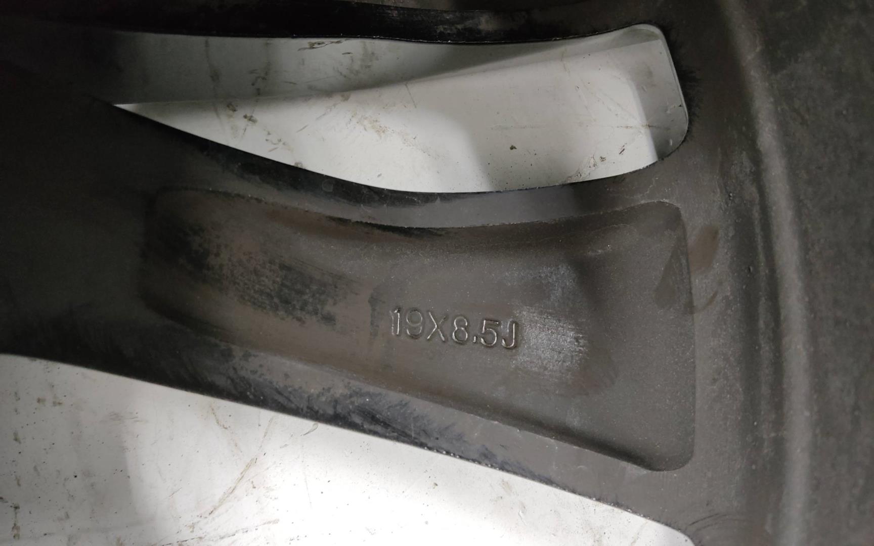 Диск колесный литой легкий сплав