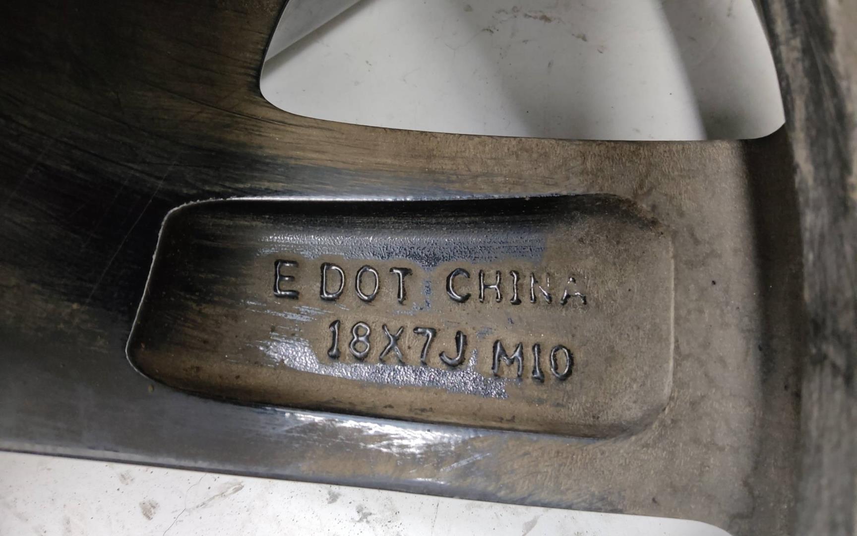 Диск колесный литой легкий сплав