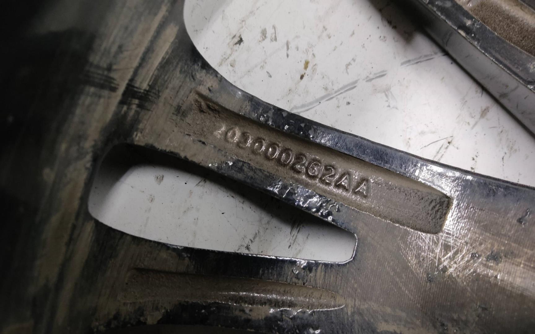 Диск колесный литой легкий сплав