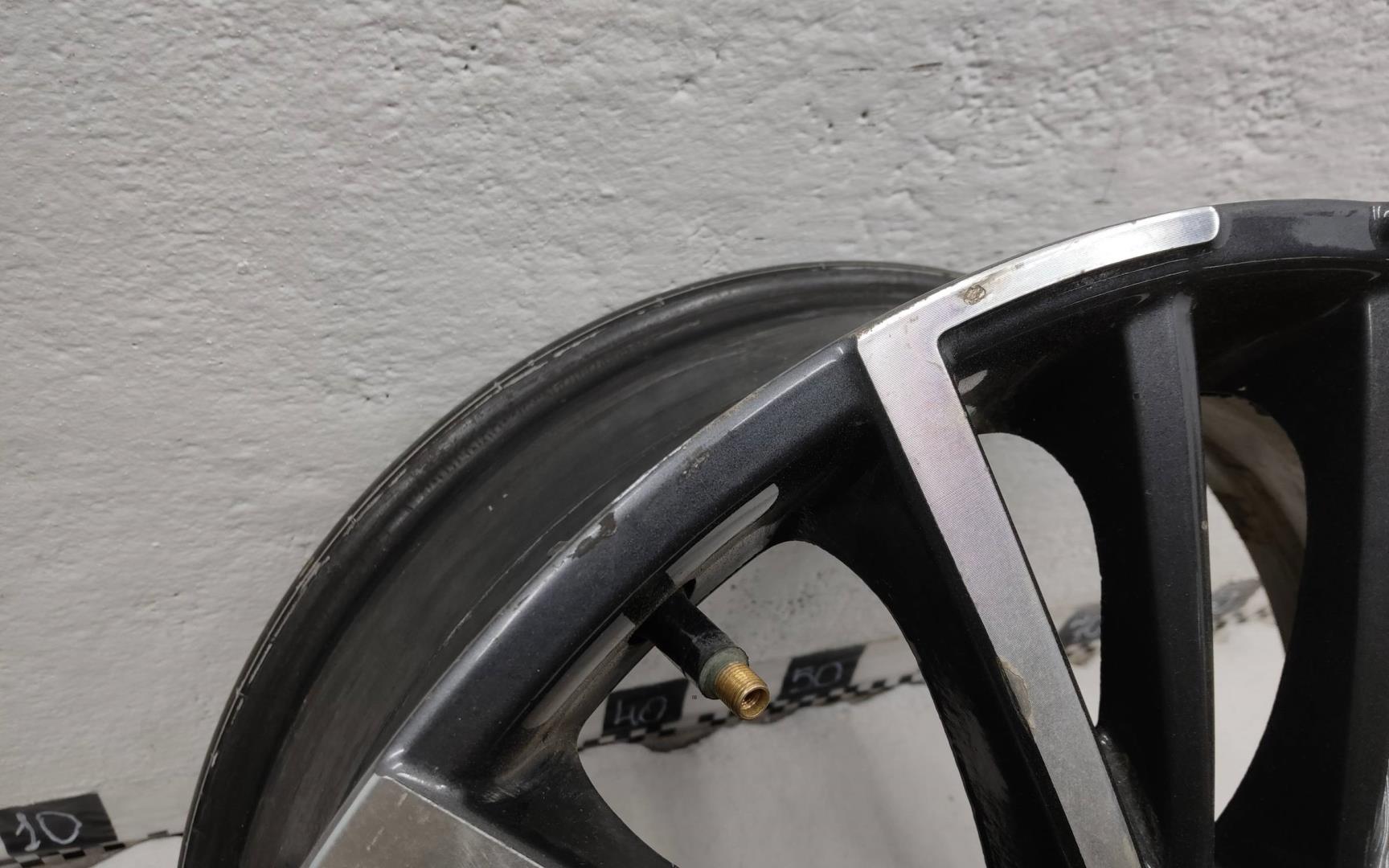 Диск колесный литой легкий сплав