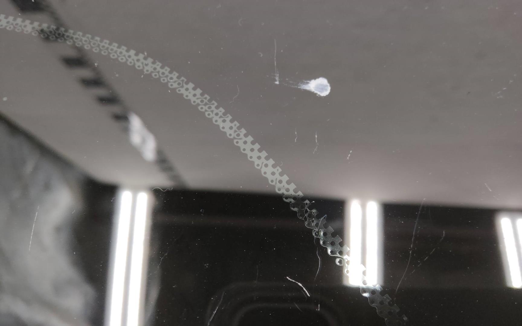 Стекло кузовное глухое левое