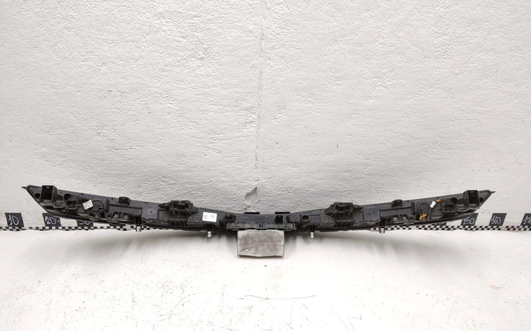 Фара дневного света (ходовые огни)