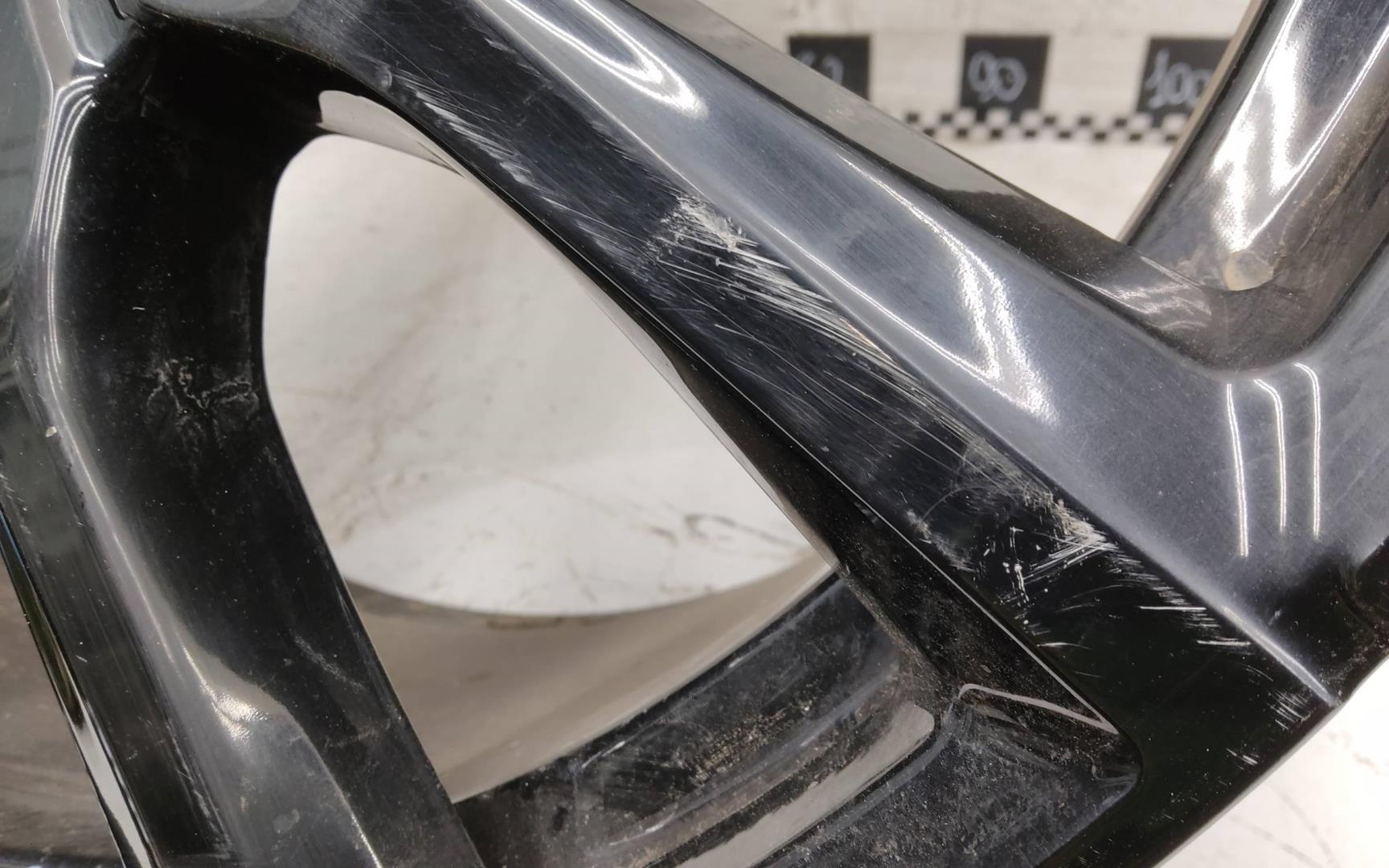 Диск колесный литой легкий сплав