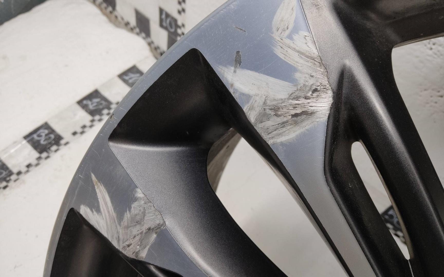 Диск колесный литой легкий сплав