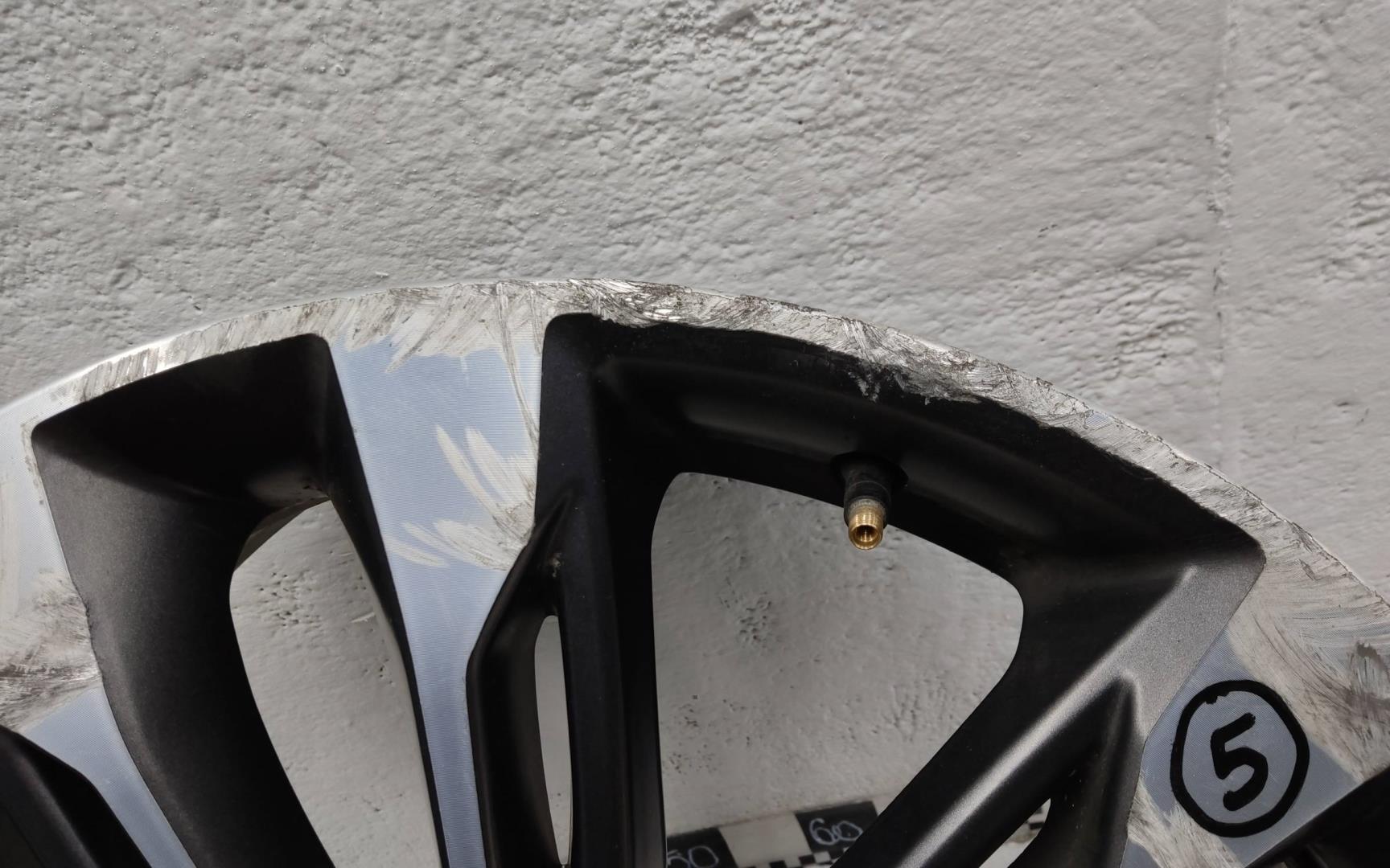 Диск колесный литой легкий сплав