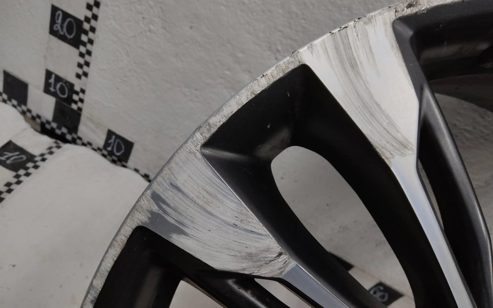 Диск колесный литой легкий сплав