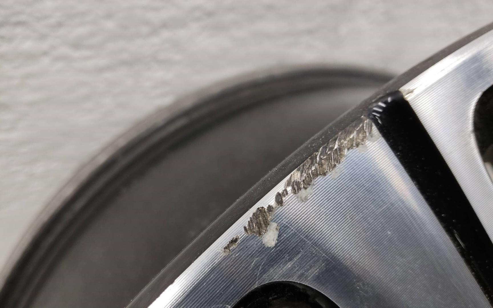 Диск колесный литой легкий сплав